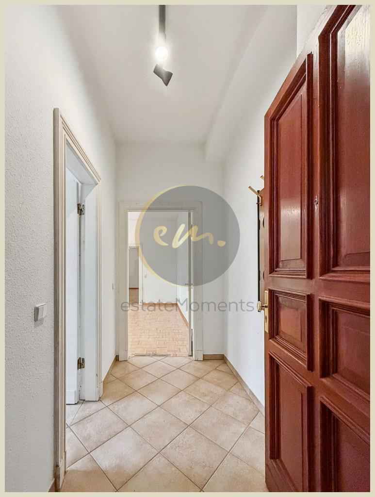 Flur (Seitenflügel)