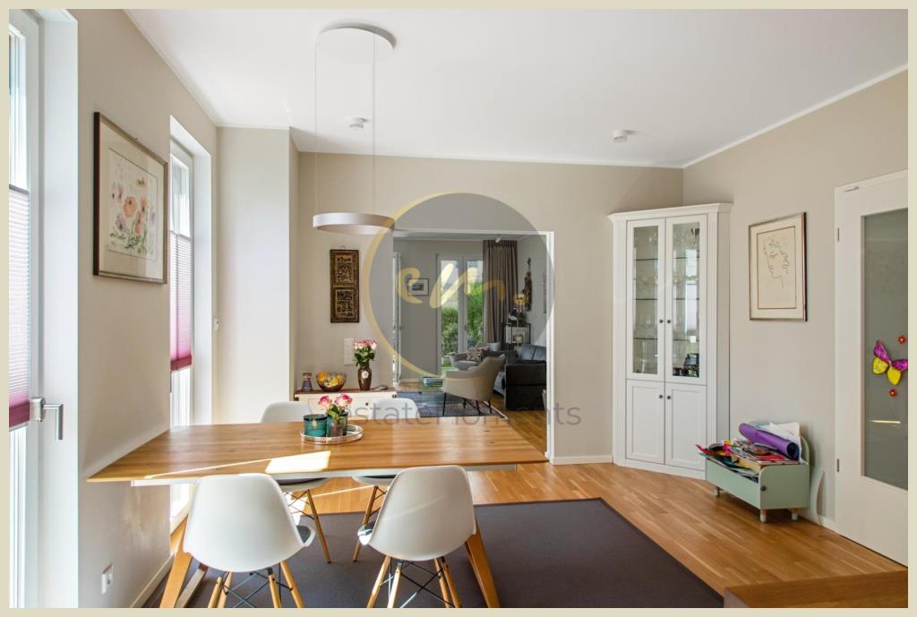 Essen (Blickrichtung Wohnen)