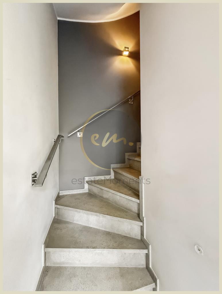 Treppenaufgang (EG zu OG)