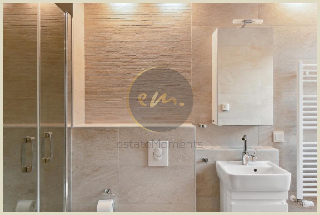 Erdgeschoss (Gästebad)