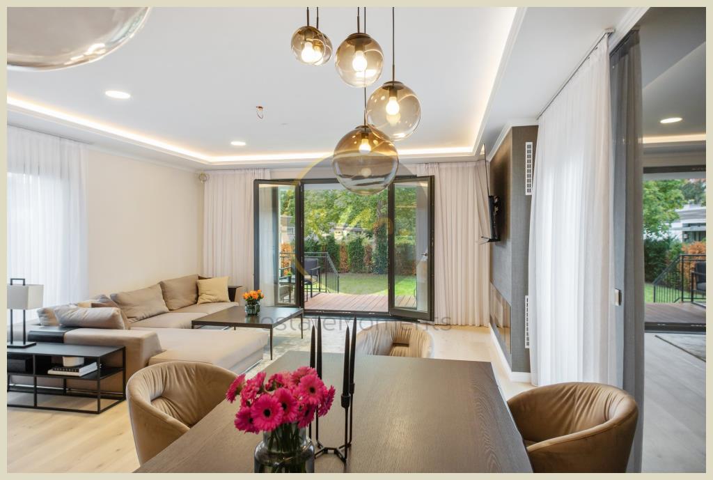 Wohnen (Blickrichtung Garten)