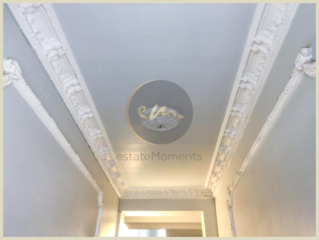 Stuck im Hauseingang