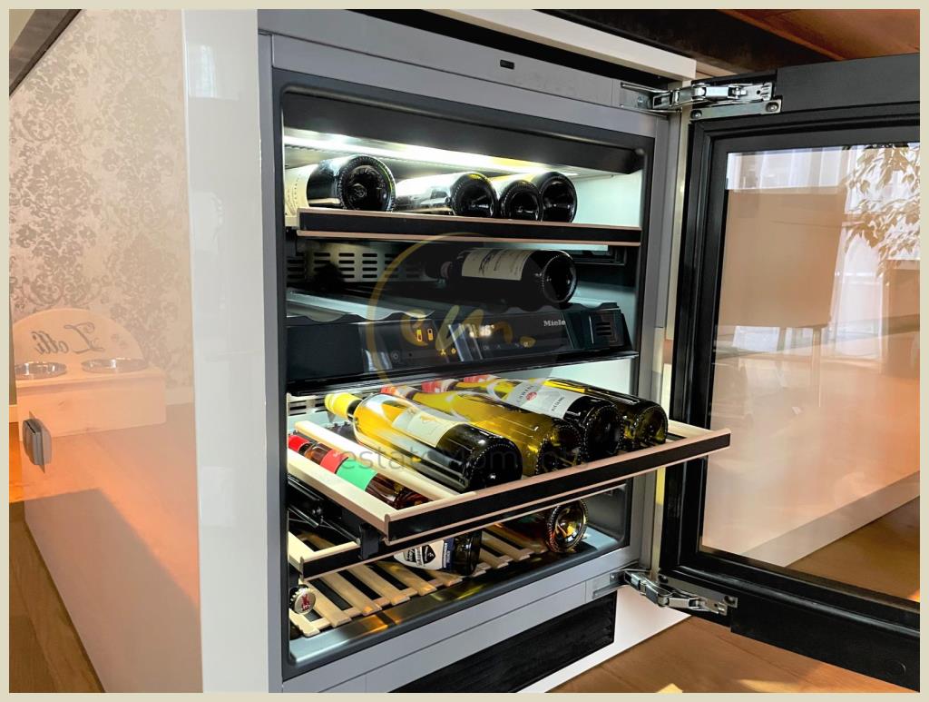 Weintemperierschrank