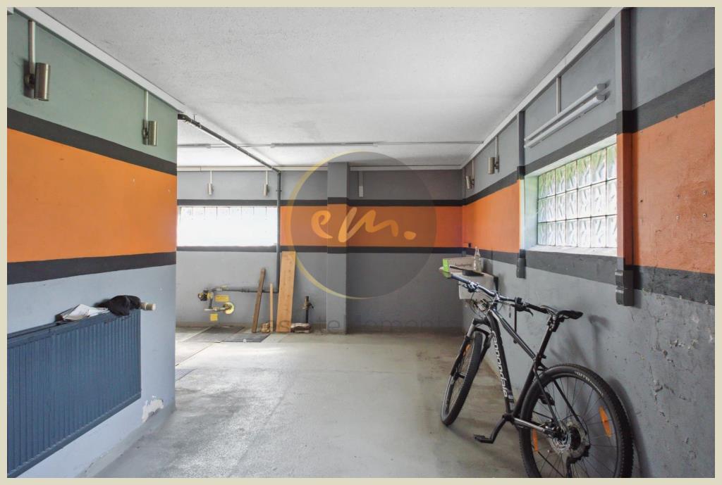 Garage (Souterrain)