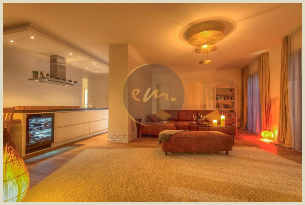 Wohnen (vor Ummöblierung)