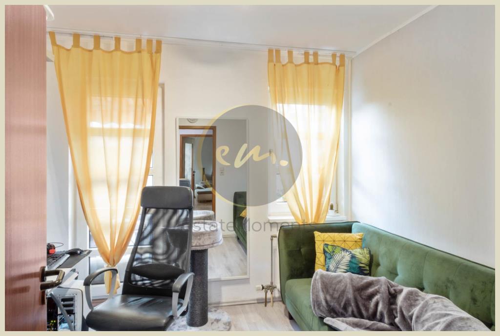 Büro (Wohnung 2. OG)