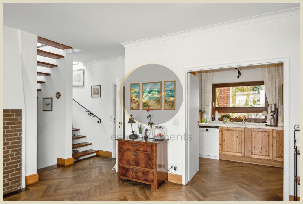 Erdgeschoss (Eingang/Küche)