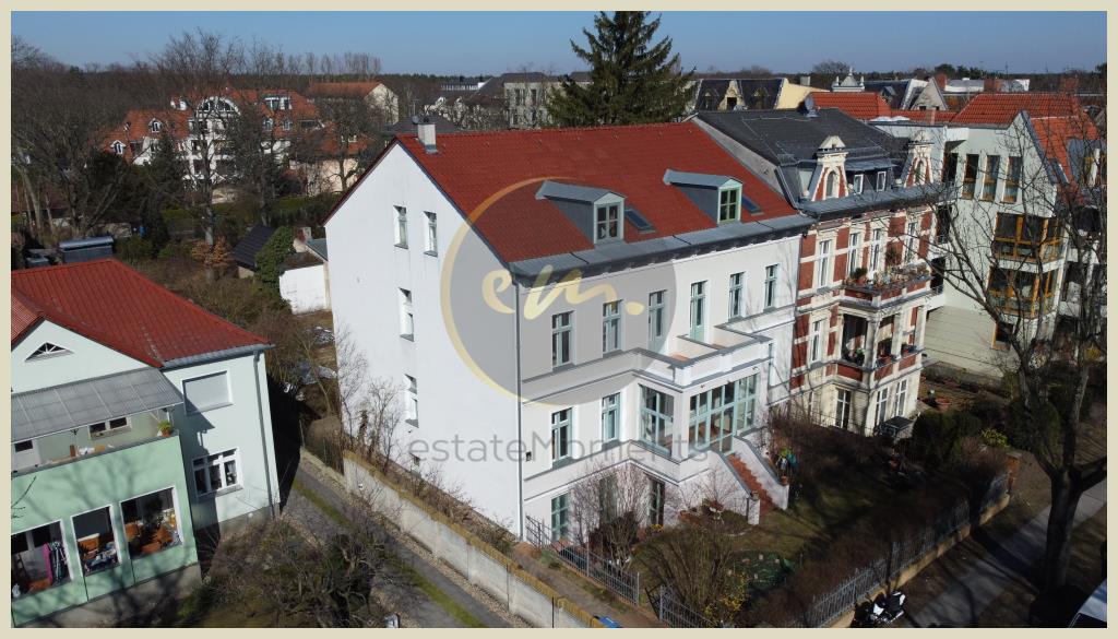 Außenfoto (vor DG-Sanierung)