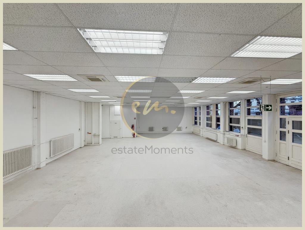 Berlin - Erdgeschoss-Gewerbe-Loft im Bergmannkiez (Kreuzberg), PKW-Außenstellplatz optional möglich...