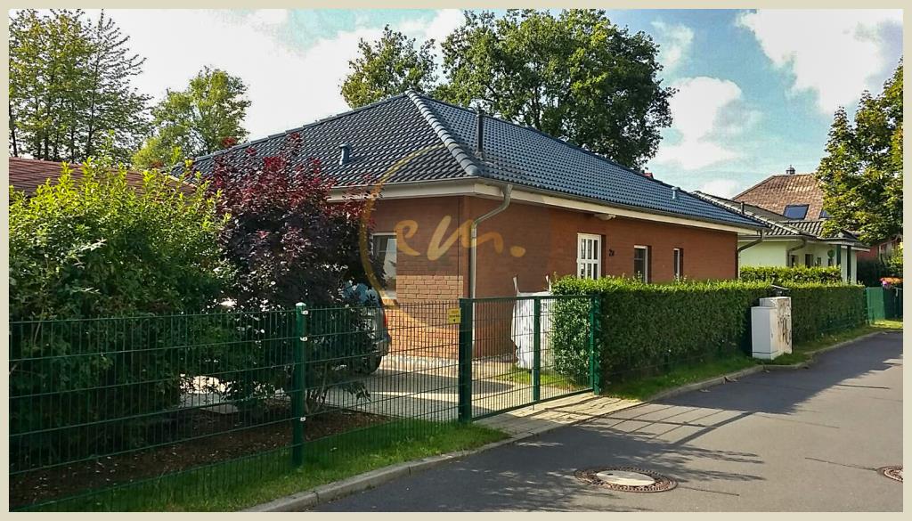 Hohen Neuendorf - Einfamilienhaus im Bungalowstil mit Garten in ruhiger Lage