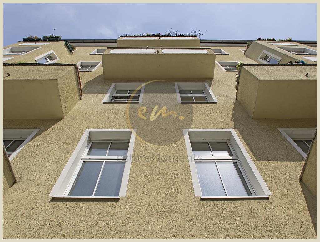 Berlin - Bezugsfrei - Attraktive Altbauwohnung mit vielseitigem Grundriss...