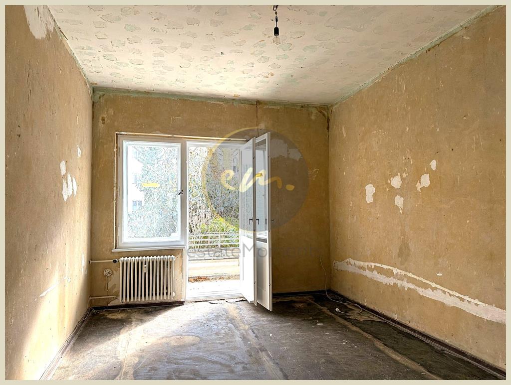 Berlin - Do it self: 2,5 Zimmer, attraktiver Grundriss, Balkon, Tageslicht-Bad, Keller, grüner Innenhof...